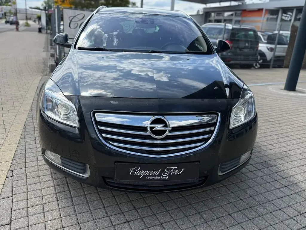 Gebraucht Opel Insignia 160 PS (117 kW) 2013 Schwarz Kombi