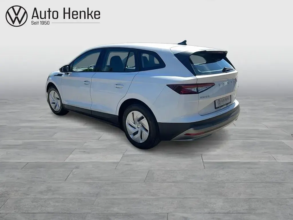 Gebraucht Skoda Enyaq iV 108 kW (148 PS) 2022 Moonweiß (metallic) SUV