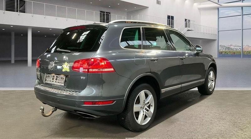 Gebraucht VW Touareg 280 PS (205 kW) 2012 Grau SUV