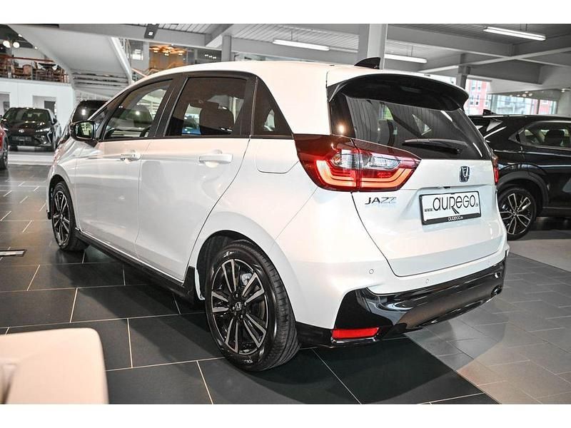 Gebraucht Honda Jazz Advance 122 PS (89 kW) 2025 Weiss Kleinwagen