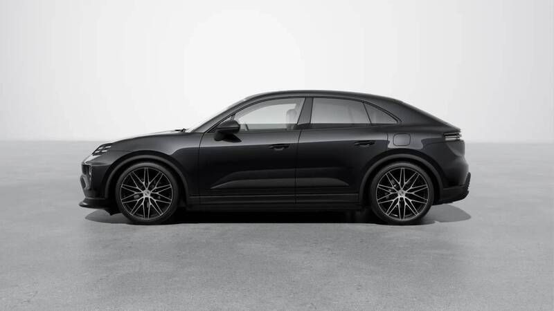 Gebraucht Porsche Macan 300 kW (408 PS) 2024 Tiefschwarzmetallic SUV