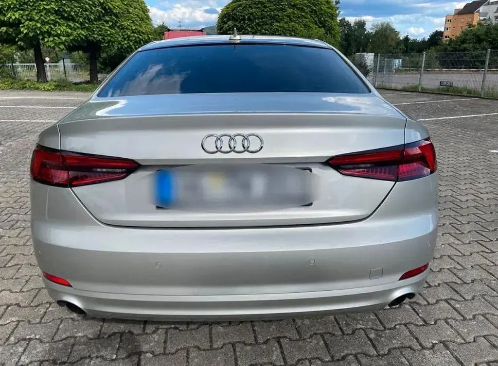 Gebraucht Audi A5 190 PS (139 kW) 2017 Silber Coupé