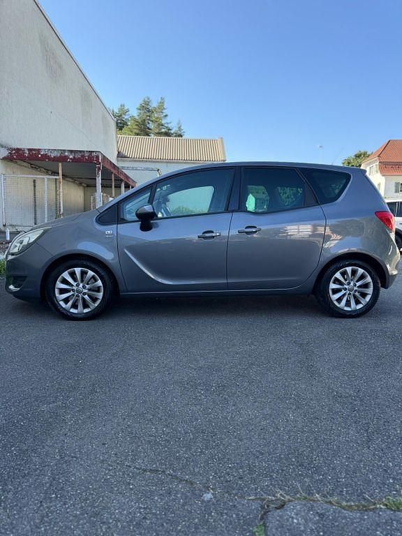 Gebraucht Opel Meriva Active 140 PS (102 kW) 2017 Grau Van / Kleinbus