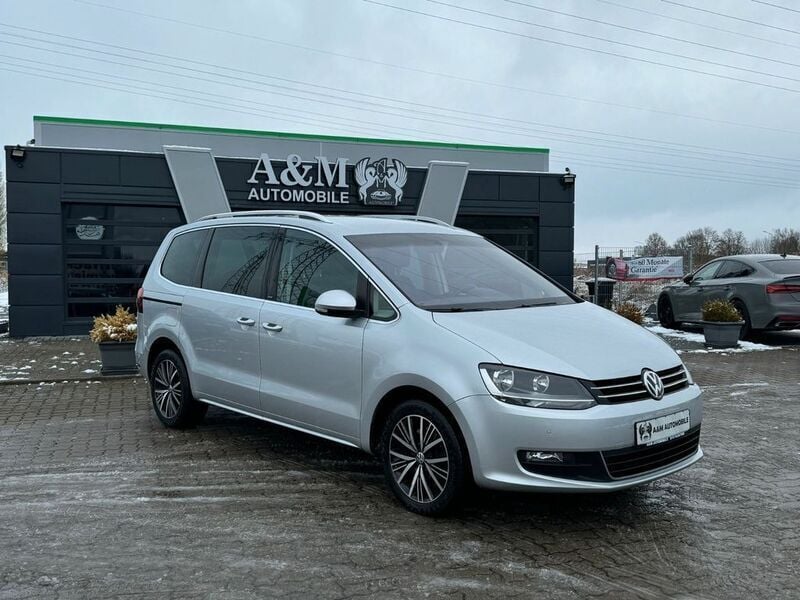 Silber Gebraucht 2016 VW Sharan Allstar Van / Kleinbus | 12.900 € (Fairer Preis) - Bild 1/4