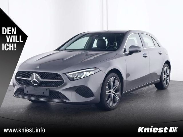 Mountaingrau met. Gebraucht 2024 Mercedes A250 Limousine | 33.450 € (Fairer Preis) - Bild 1/4
