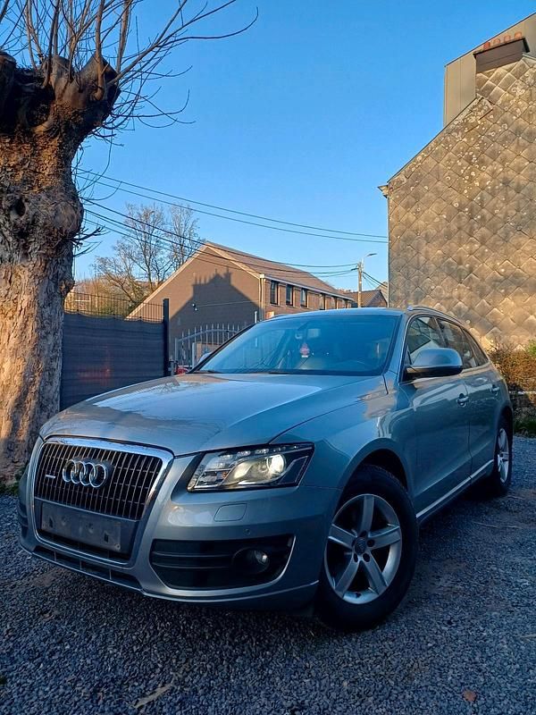 Gebraucht Audi Q5 140 PS (102 kW) 2012 Silber SUV