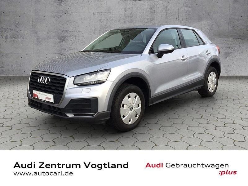 Gebraucht Audi Q2 Design 150 PS (110 kW) 2017 Florettsilber metallic SUV