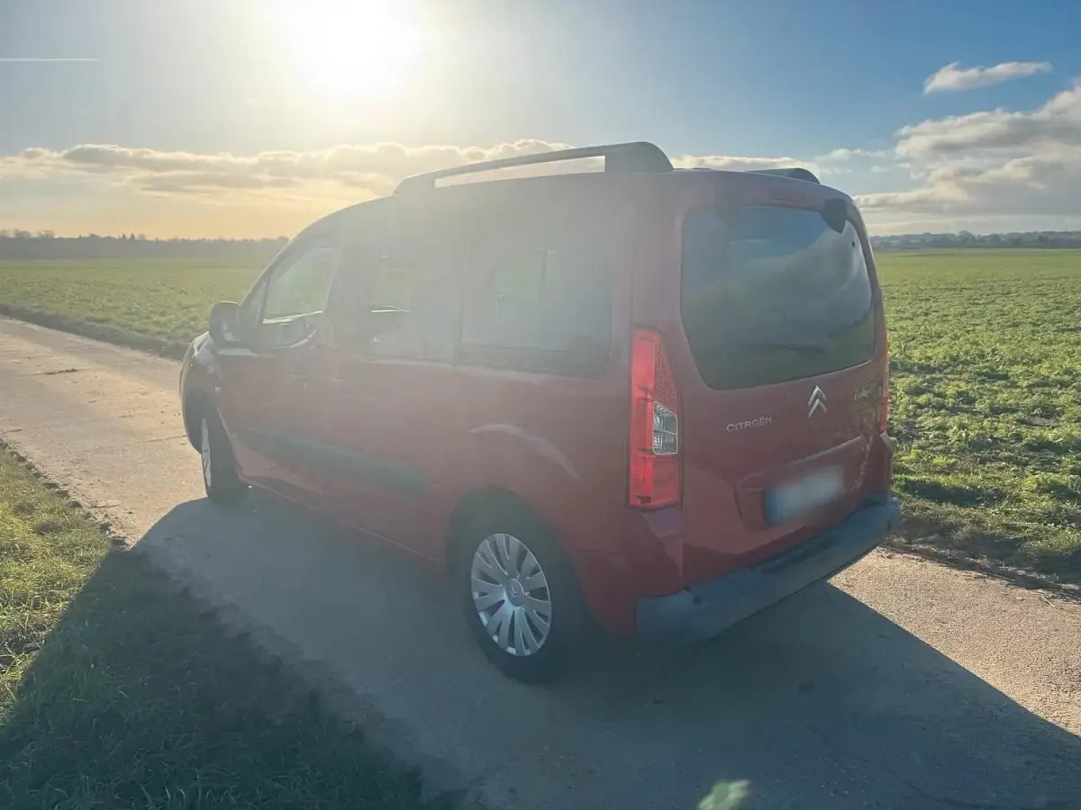 Gebraucht Citroën Berlingo 98 PS (72 kW) 2011 Van / Kleinbus
