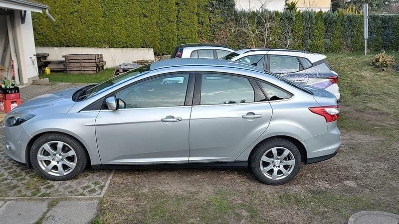 Gebraucht Ford Focus 150 PS (110 kW) 2011 Silber Limousine