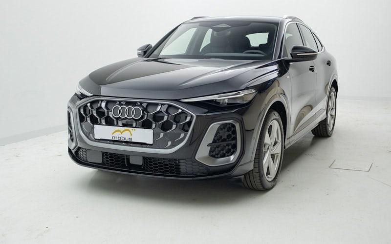 Schwarz Neu 2026 Audi Q5 Ambiente SUV | 67.392 € (Superpreis) - Bild 1/4