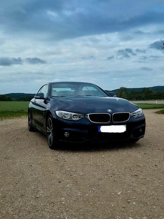 Blau Gebraucht 2016 BMW 435 M Sport Cabrio | 25.999 € (Etwas zu teuer) - Bild 1/4