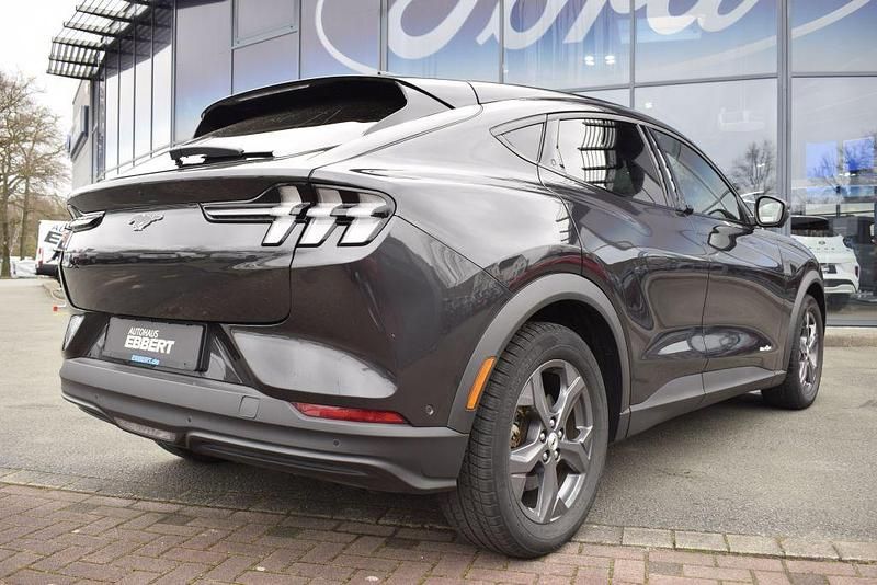 Gebraucht Ford Mustang Mach-E 197 kW (269 PS) 2022 Grau SUV