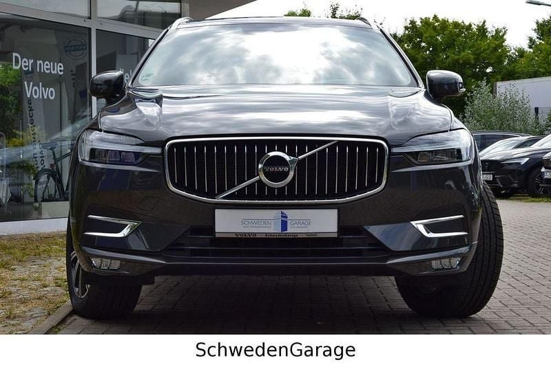 Grau Gebraucht 2021 Volvo XC60 Inscription SUV | 36.100 € (Fairer Preis) - Bild 1/4