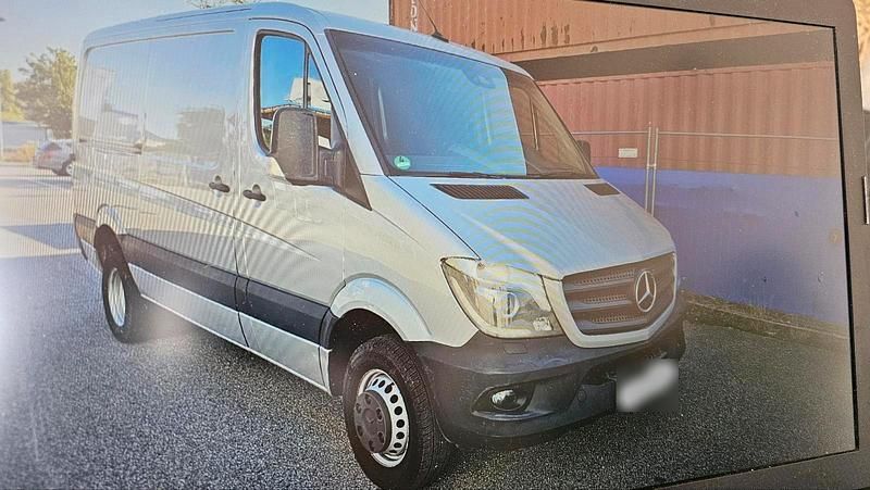 Gebraucht Mercedes Sprinter 163 PS (119 kW) 2018 Grau Van
