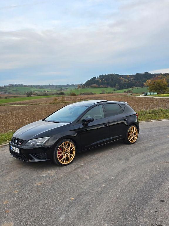 Gebraucht Seat Leon Black Edition 290 PS (213 kW) 2017 Schwarz Limousine