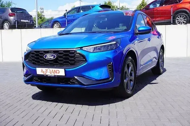 Neu Ford Kuga ST-Line 190 PS (139 kW) 2026 Blau SUV