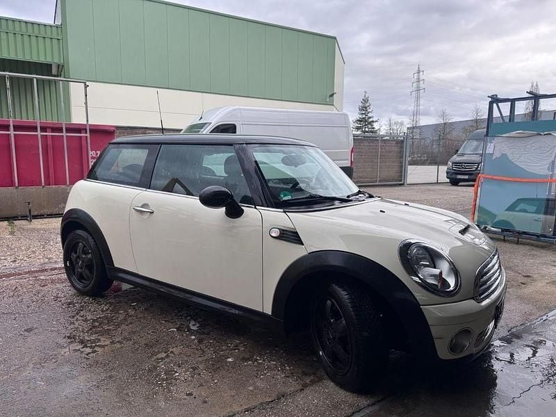 Second-hand Mini ONE 95 CP (69 kW) 2009 Bej Hatchback