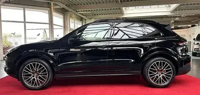 Gebraucht Porsche Cayenne Platinum Edition 340 PS (250 kW) 2023 Schwarz SUV