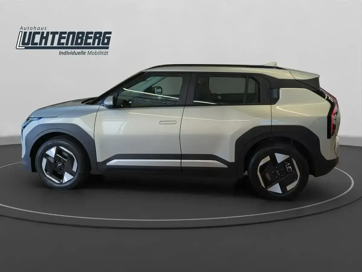 Neu Kia EV3 Air 150 kW (204 PS) 2026 Silber SUV