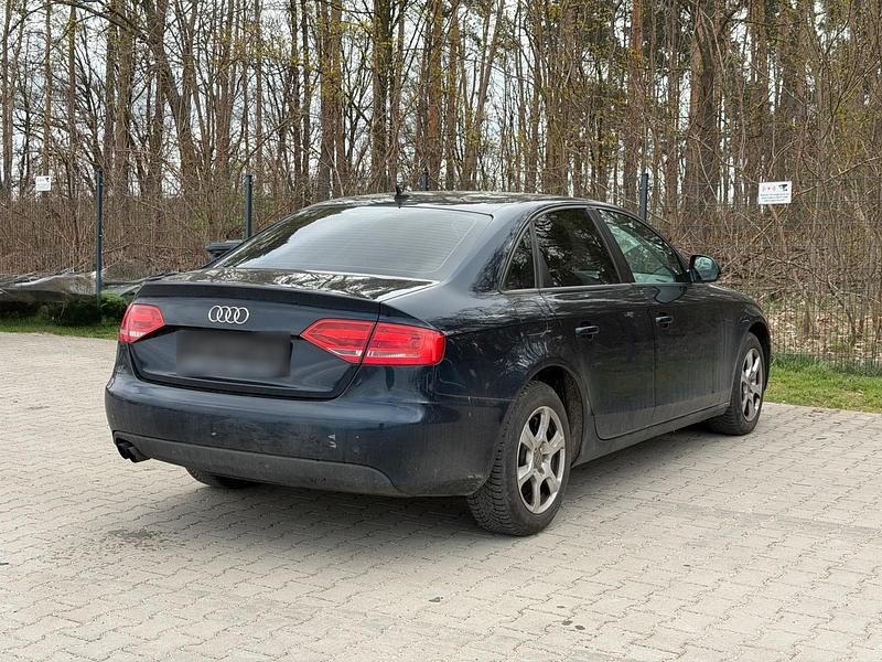 Gebraucht Audi A4 160 PS (117 kW) 2008 Blau Limousine