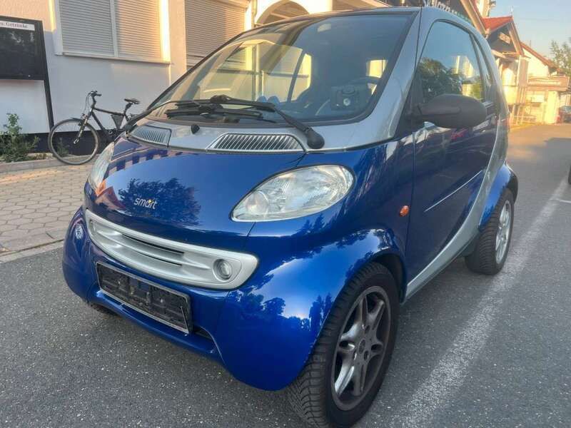 Blau Gebraucht 2001 Smart ForTwo Coupé Passion Coupé | 1.900 € (Fairer Preis) - Bild 1/4