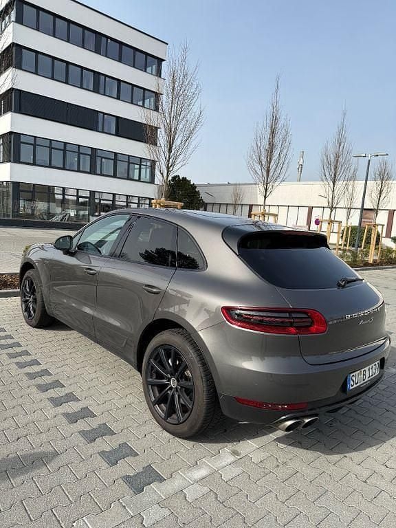 Gebraucht Porsche Macan Turbo 258 PS (189 kW) 2014 Grau SUV
