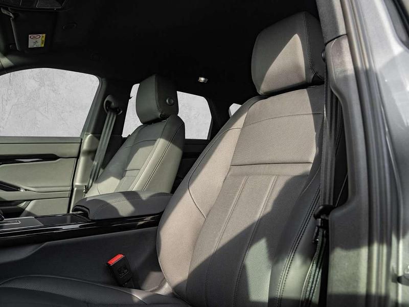 Neu Land Rover Range Rover SE Dynamic 160 PS (117 kW) 2026 Eiger grey SUV