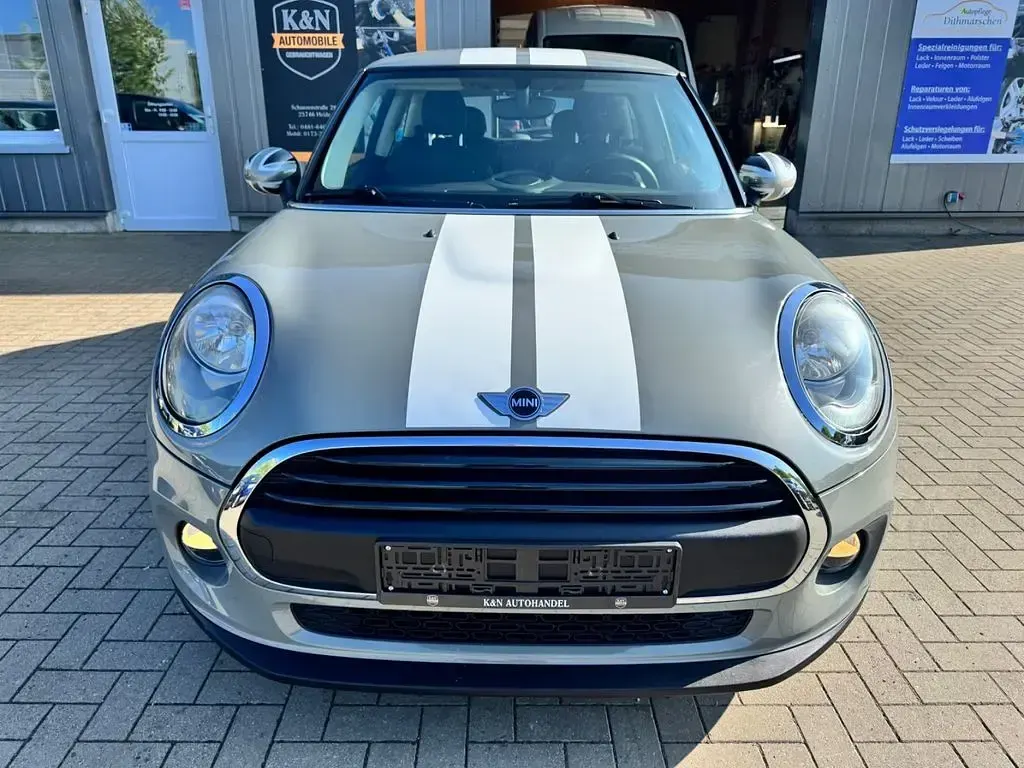Occasion Mini ONE 102 PK (75 kW) 2016 Grijs Hatchback
