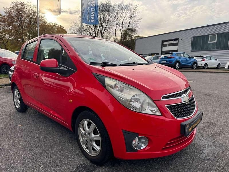 Gebraucht Chevrolet Spark 82 PS (60 kW) 2011 Rot Kleinwagen