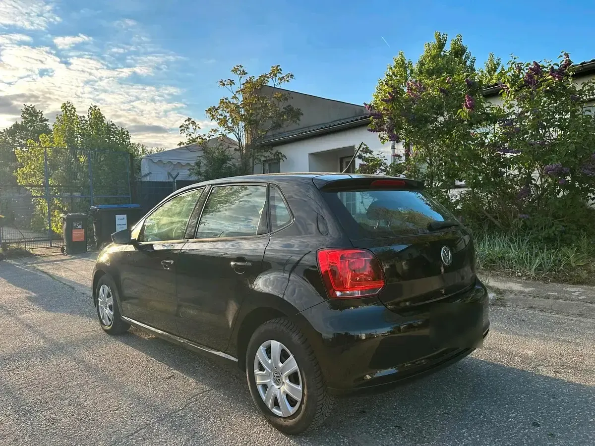 Używany VW Polo 60 KM (44 kW) 2011 Czarny Hatchback