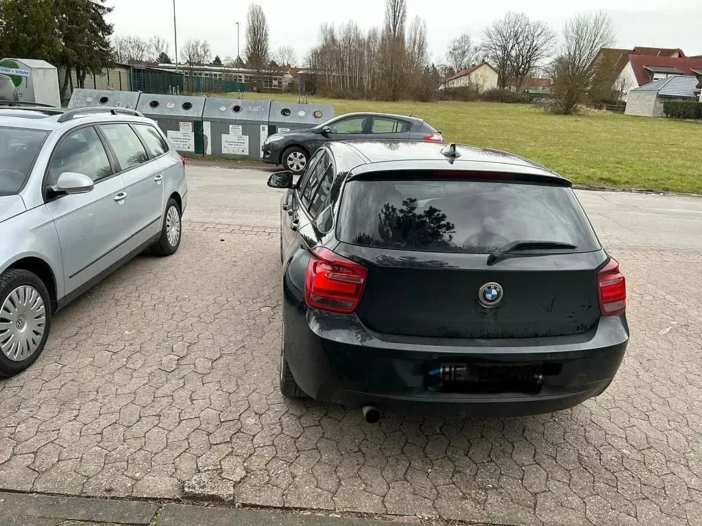Gebraucht BMW 116 136 PS (100 kW) 2013 Schwarz Kleinwagen