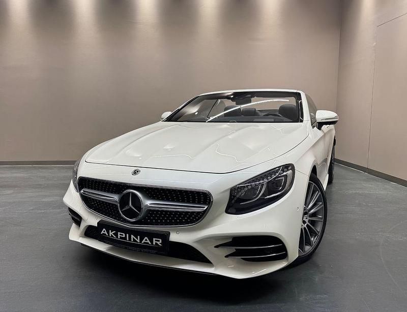 Weiß Gebraucht 2018 Mercedes 560 AMG line Cabrio | 86.500 € - Bild 1/4