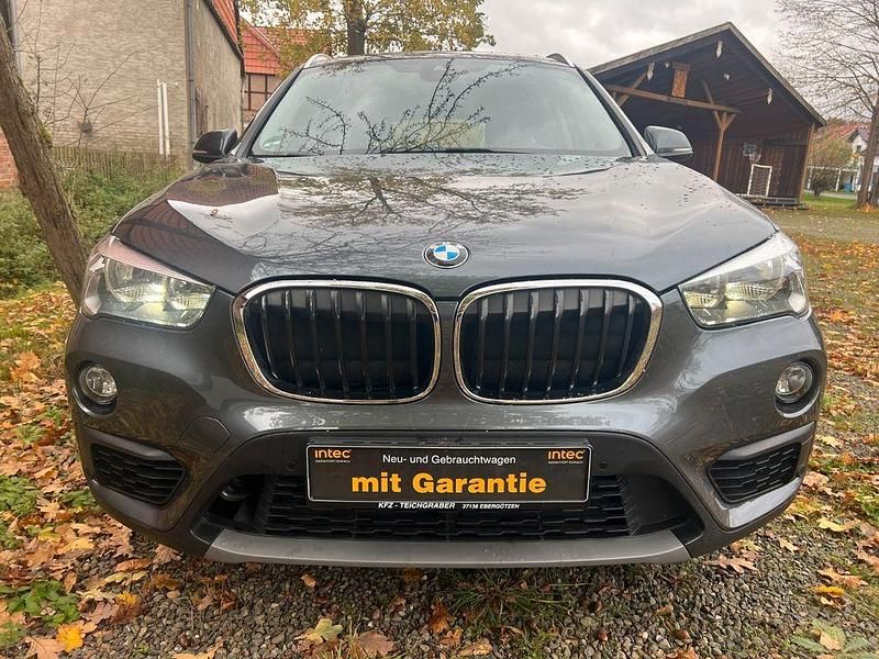 Gebraucht BMW X1 Advantage 190 PS (139 kW) 2016 Grau SUV