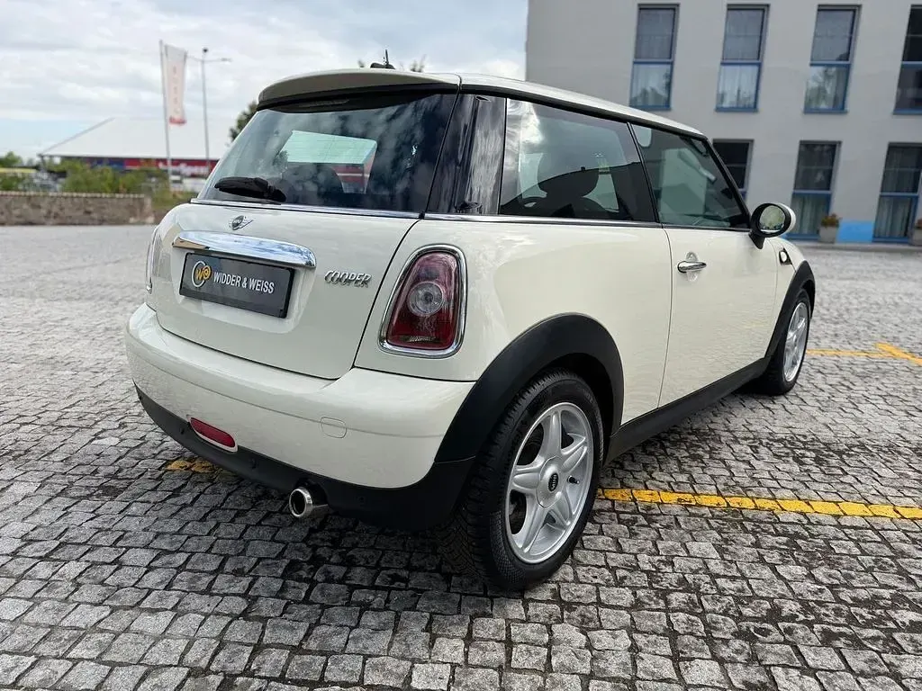 Gebraucht Mini Cooper 120 PS (88 kW) 2008 Pepper (old english) white Kleinwagen
