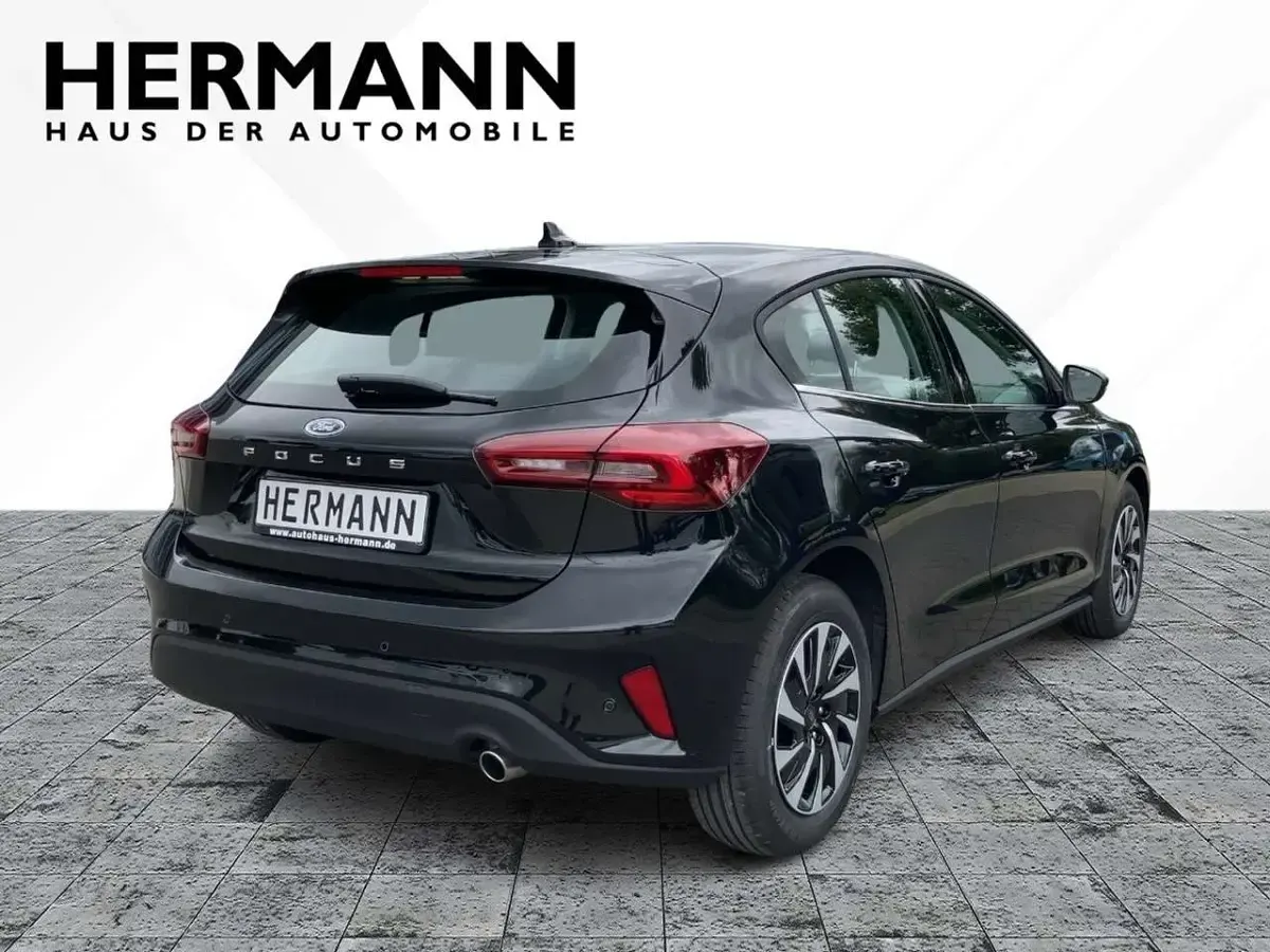 Brugt Ford Focus Titanium 125 HK (91 kW) 2024 Sort Sedan