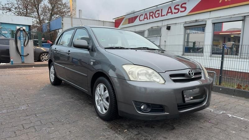 Grau Gebraucht 2004 Toyota Corolla Limousine | 3.500 € (Guter Preis) - Bild 1/4