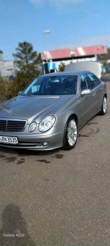 Gebraucht 2005 Mercedes E200 Avantgarde Limousine | 7.300 € (Etwas zu teuer) - Bild 1/4