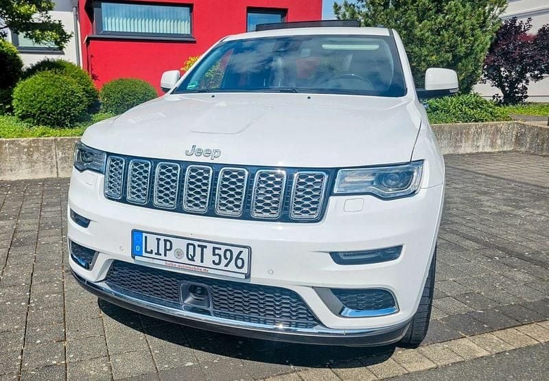 Weiß Gebraucht 2018 Jeep Grand Cherokee Summit SUV | 27.000 € (Superpreis) - Bild 1/4