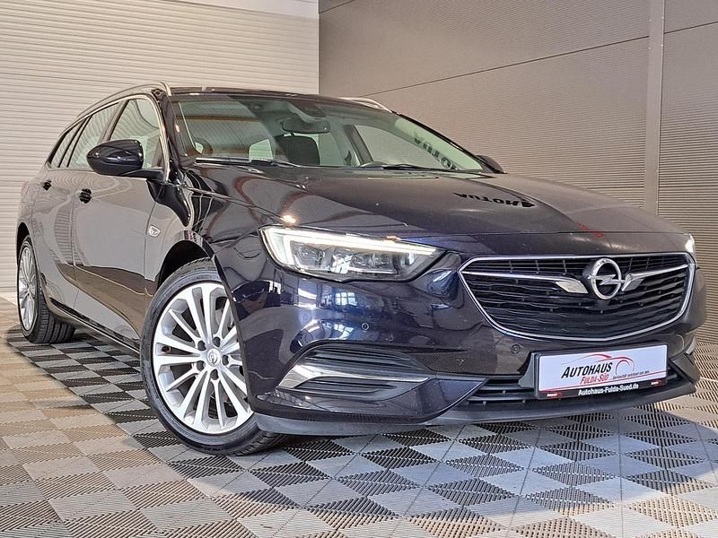 Blau Gebraucht 2019 Opel Insignia Innovation Kombi | 13.970 € (Guter Preis) - Bild 1/4