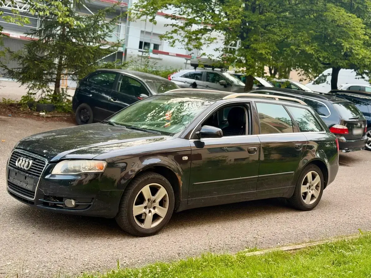 Gebraucht Audi A4 140 PS (102 kW) 2006 Schwarz Kombi