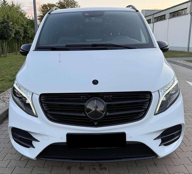 Gebraucht 2018 Mercedes E250 Avantgarde Edition Kombi | 34.799 € (Guter Preis) - Bild 1/4