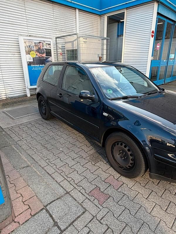 Gebraucht VW Golf IV 131 PS (96 kW) 2001 Schwarz Limousine
