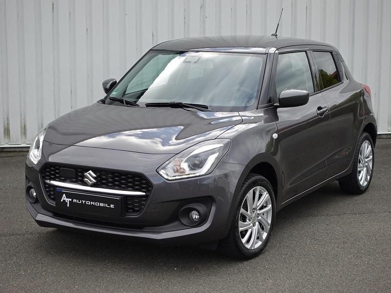 Grau Gebraucht 2020 Suzuki Swift Comfort Kleinwagen | 12.950 € (Fairer Preis) - Bild 1/4