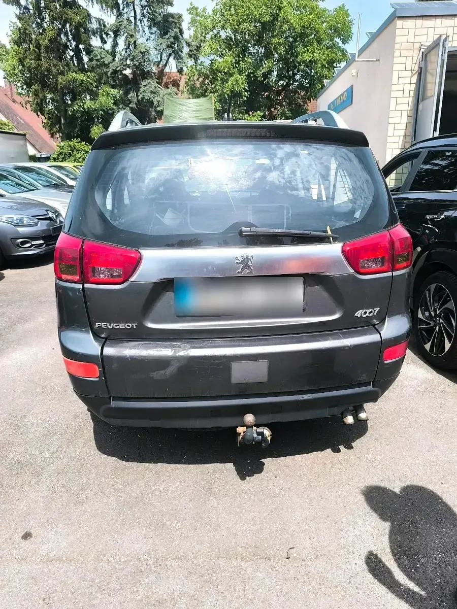 Gebraucht Peugeot 4007 156 PS (114 kW) 2009 SUV