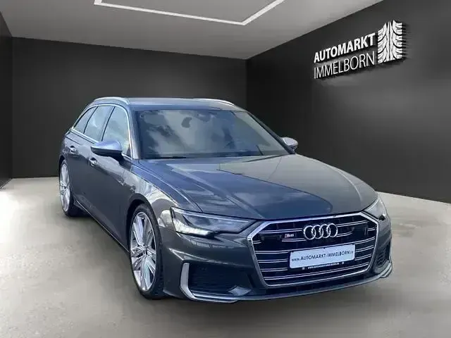 Używany Audi S6 S-Line 344 KM (253 kW) 2022 Szary Sedan/Limuzyna