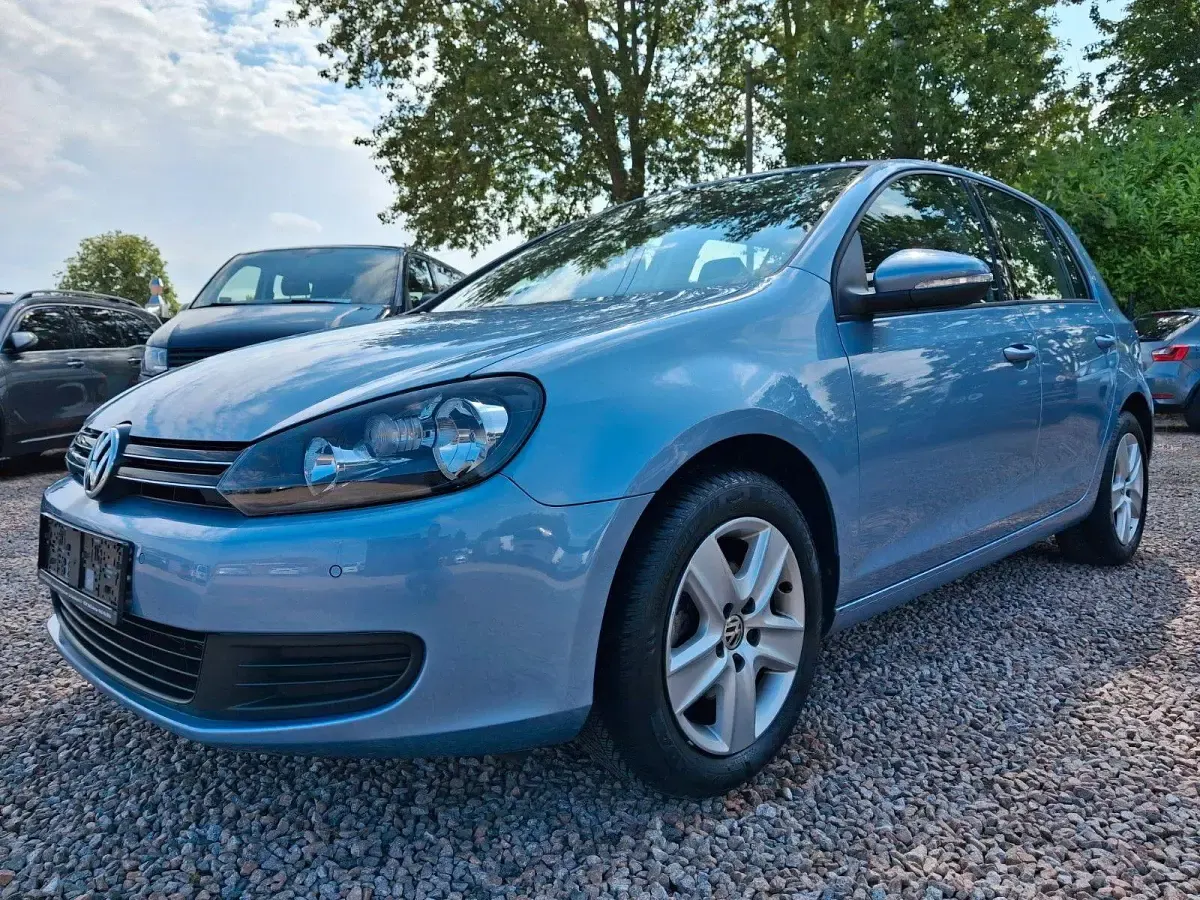 Gebraucht VW Golf VI Comfortline 122 PS (89 kW) 2009 Blau Kleinwagen