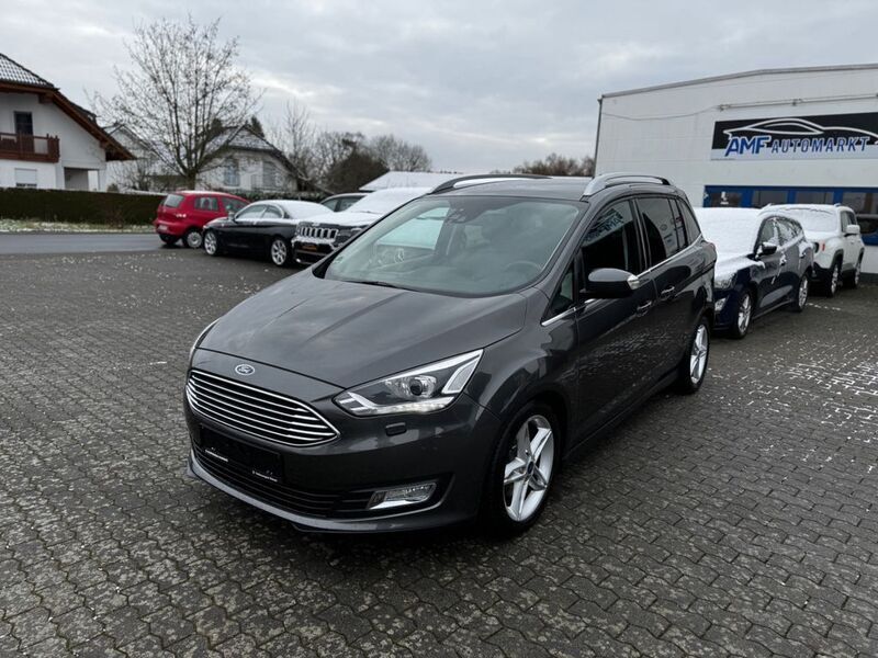 Grau Gebraucht 2018 Ford Grand C-Max Titanium Van / Kleinbus | 12.799 € (Guter Preis) - Bild 1/4
