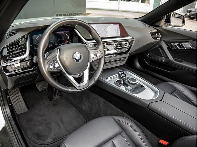 Gebraucht BMW Z4 197 PS (144 kW) 2019 Alpinweiss Cabrio