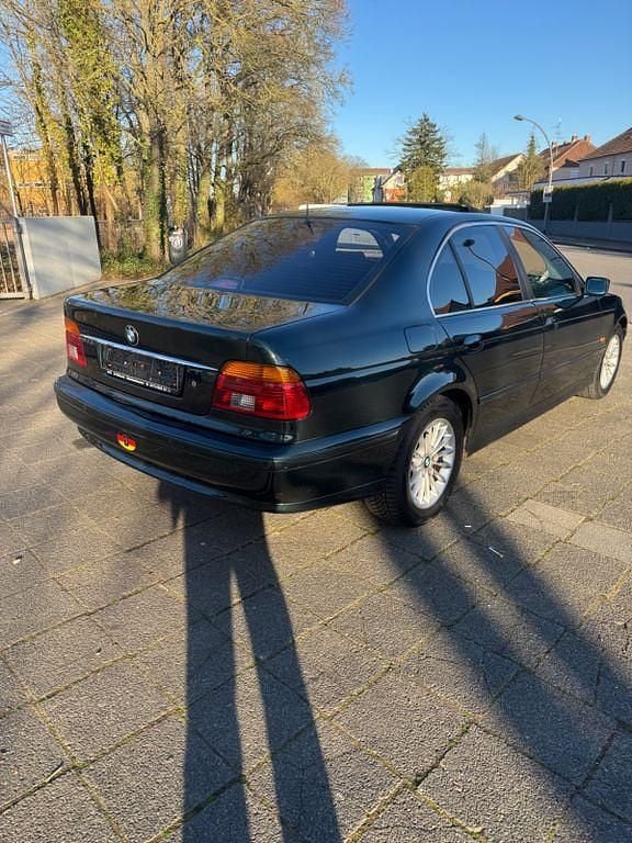 Gebraucht BMW 520 Exclusive 170 PS (125 kW) 2002 Grün Limousine
