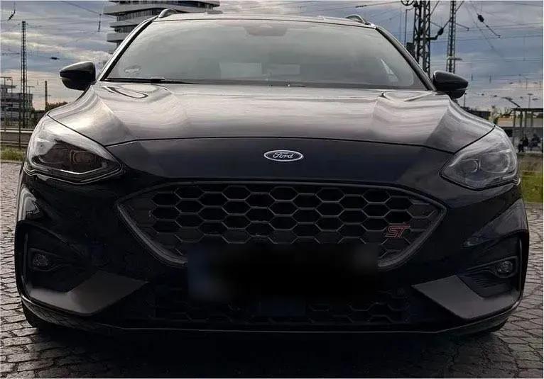 Gebraucht Ford Focus Performance Edition 280 PS (205 kW) 2020 Schwarz Kombi